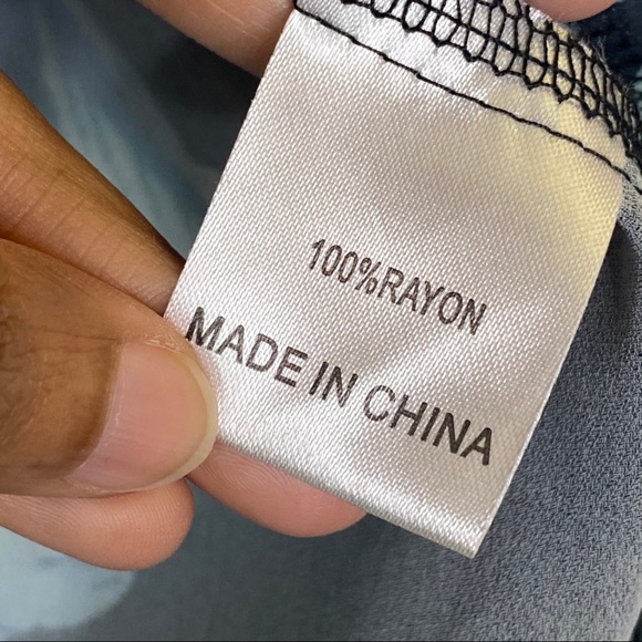 NWT LF Seek The Label Floral Balloon Sleeve Cropped  Blouse - Picture 9 of 9